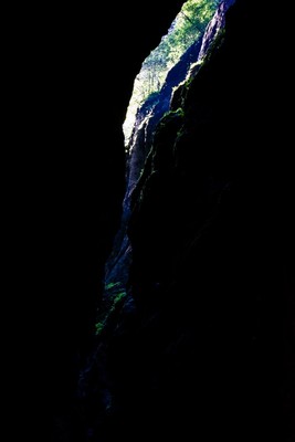 » #1/7 « / PARTNACHKLAMM (2018) / Blog-Beitrag von <a href="https://renegreinerfotografie.strkng.com/de/">Fotograf René Greiner Fotografie</a> / 19.07.2019 17:41 / Landscapes / natur,schlucht,schwarz