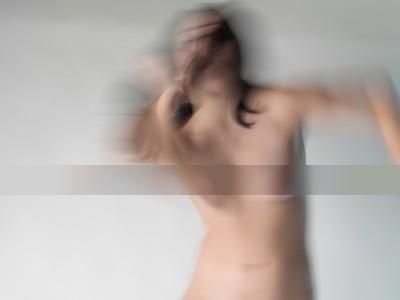 » #4/9 « / SENSITIVITY, SENSUALITY, INTENSITY / Blog post by <a href="https://strkng.com/en/photographer/pollux/">Photographer Pollux</a> / 2019-11-09 08:33 / Nude