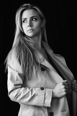 » #5/9 « / Kerstin / Blog-Beitrag von <a href="https://strkng.com/de/fotograf/peter+k%C3%A4chele/">Fotograf Peter Kächele</a> / 05.04.2022 13:37 / Portrait