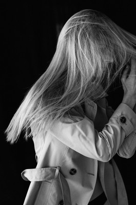 » #6/9 « / Kerstin / Blog post by <a href="https://strkng.com/en/photographer/peter+k%C3%A4chele/">Photographer Peter Kächele</a> / 2022-04-05 13:37 / Portrait