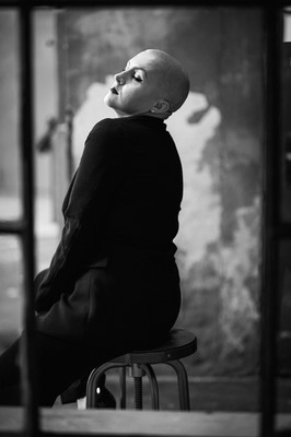 » #3/8 « / Bine / Blog post by <a href="https://strkng.com/en/photographer/peter+k%C3%A4chele/">Photographer Peter Kächele</a> / 2022-05-23 11:34 / Portrait