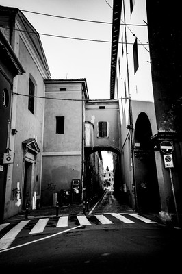 » #6/6 « / Dark Shadows / Blog-Beitrag von <a href="https://strkng.com/de/fotograf/volkan+sorkun/">Fotograf Volkan Sorkun</a> / 30.09.2019 16:16 / Street