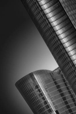 » #2/5 « / Tonal Values / Blog post by <a href="https://strkng.com/en/photographer/volkan+sorkun/">Photographer Volkan Sorkun</a> / 2023-01-20 12:54 / Architektur