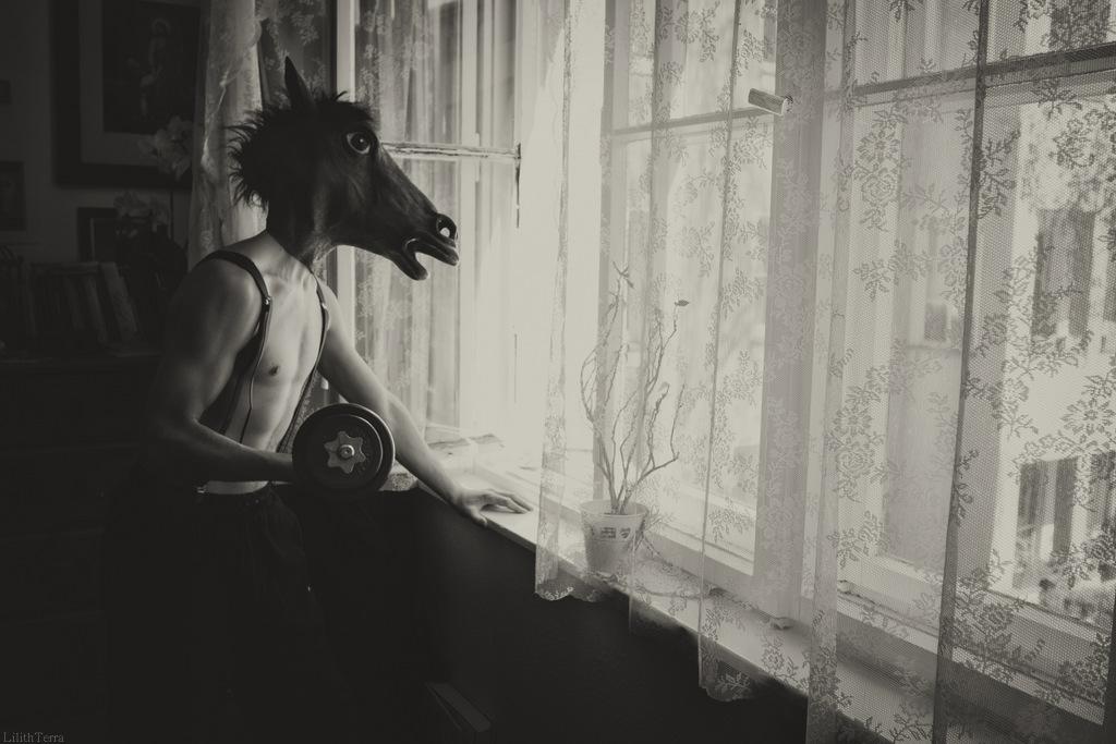 BLOG / Mood  photography by Photographer Lilith Terra ★22 | STRKNG