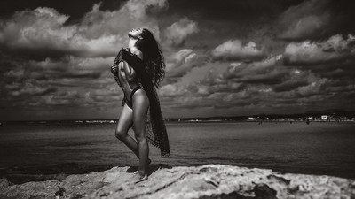 » #2/6 « / spanish beach... / Blog-Beitrag von <a href="https://strkng.com/de/fotograf/inteus/">Fotograf Inteus</a> / 28.08.2019 08:35 / Schwarz-weiss