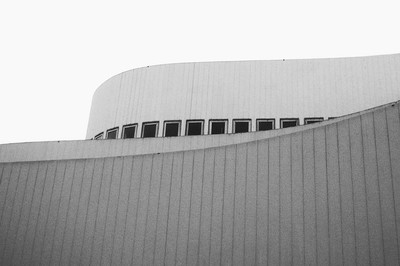 » #1/7 « / Architektur / Blog post by <a href="https://strkng.com/en/photographer/gernot+schwarz/">Photographer Gernot Schwarz</a> / 2020-01-20 13:17