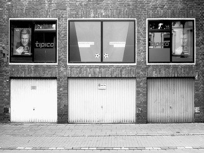 » #3/9 « / Ruhrort / Blog post by <a href="https://strkng.com/en/photographer/gernot+schwarz/">Photographer Gernot Schwarz</a> / 2020-02-03 13:47