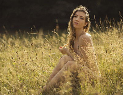 » #6/6 « / Poppy Seed Dancer / Blog-Beitrag von <a href="https://strkng.com/de/fotograf/heinz+porten/">Fotograf Heinz Porten</a> / 18.12.2019 21:21