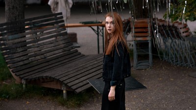 » #6/9 « / &quot;They're After You&quot; / Blog post by <a href="https://strkng.com/en/photographer/constantyearing/">Photographer constantYearing</a> / 2020-05-30 16:57 / Mode / Beauty