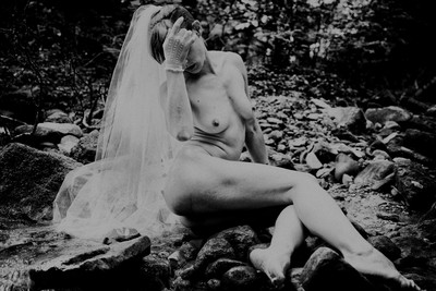 » #1/9 « / Blog post by <a href="https://strkng.com/en/photographer/sprache+der+seele/">Photographer Sprache der Seele</a> / 2021-11-07 10:47 / Fine Art / schwarzweis,sensual,Frau,blackandwhite