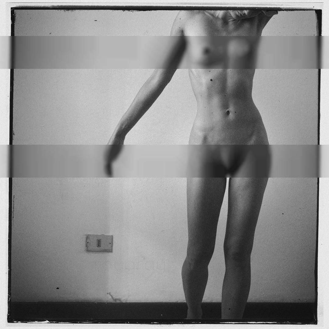 :`` / Nude / body,figure,woman,socket