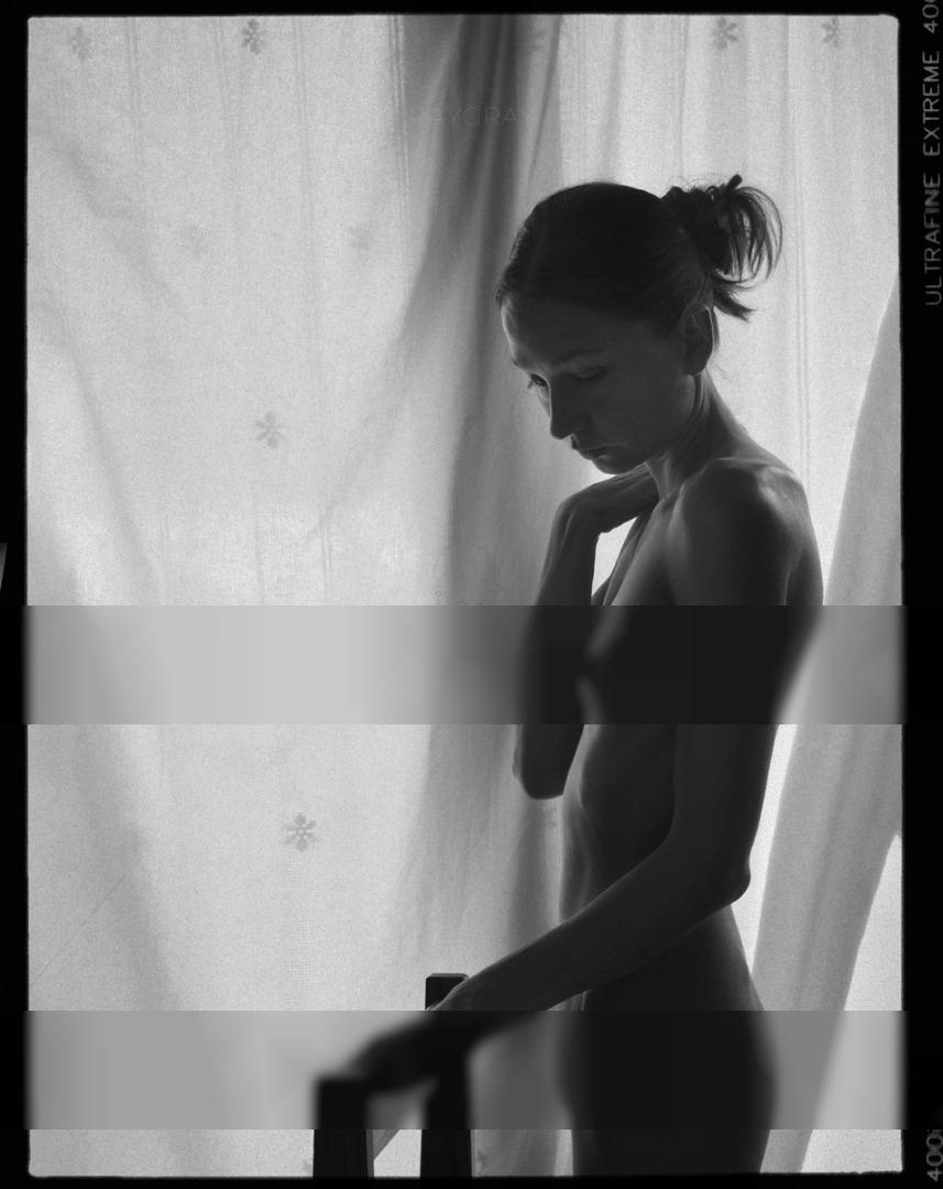 * / Nude / window,morning,naturallight