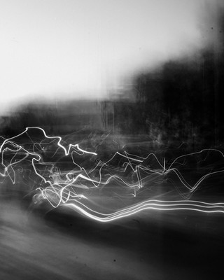 Dancing light, along a zigzag woven path / Abstrakt / blackandwhite,longexposure,abstract