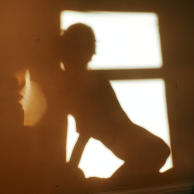 » #5/6 « / Shadow self. / Blog-Beitrag von <a href="https://strkng.com/de/fotografin/eliza+loveheart/">Fotografin Eliza Loveheart</a> / 28.12.2020 14:08