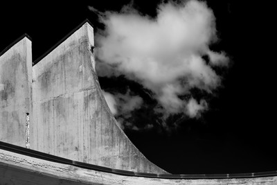 » #1/7 « / Architecture, church / Blog-Beitrag von <a href="https://strkng.com/de/fotograf/mauro+sini/">Fotograf Mauro Sini</a> / 11.07.2022 18:46 / Schwarz-weiss / fineart,fineartphotography,mood,bnw,architecture,minimal,minimalistic