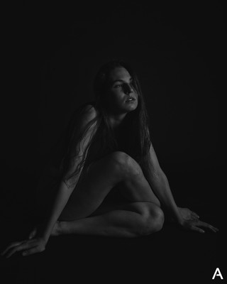 » #9/9 « / Noir / Blog-Beitrag von <a href="https://strkng.com/de/fotograf/apetura+dance+photography/">Fotograf Apetura Dance Photography</a> / 17.05.2021 09:53