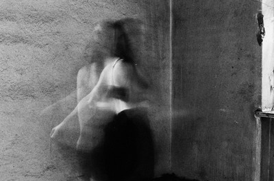 » #2/5 « / A ghost story / Blog post by <a href="https://strkng.com/en/photographer/doreen+seifert/">Photographer Doreen Seifert</a> / 2020-07-27 16:41