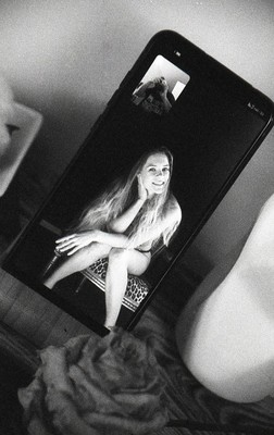 » #9/9 « / Sensual Remote Shooting / Blog-Beitrag von <a href="https://strkng.com/de/fotograf/matthias+petz+-mp-kunst-/">Fotograf Matthias Petz (mp_kunst)</a> / 14.12.2023 11:43 / Portrait