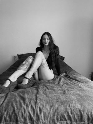 » #3/9 « / Boudoir Moments / Blog-Beitrag von <a href="https://mp-kunst.strkng.com/de/">Fotograf Matthias Petz (mp_kunst)</a> / 17.01.2025 09:58 / Nude