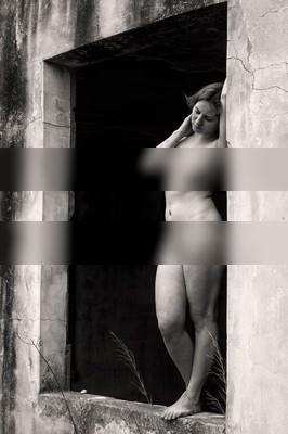 Window Way / Nude / Artnude,B&W,Beautiful Woman,Black and White,Darkness,Female,Hands,Legs,Light,Melancholy,Model,Naked,Nude,Pose,Sadness,Wall,Window,Woman