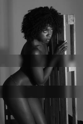 Hidden girl / Stimmungen / stimmungen,nude,schwarz-weiss,diefotolounge,afrika