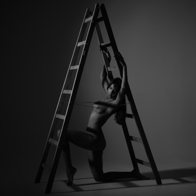 Greifen / Nude / nude,stimmungen,emotion,akt,schwarz-weiss