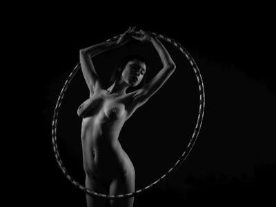 Ringspiel 4 / Nude / schwarz-weiss,monochrome,nude,nackt,akt