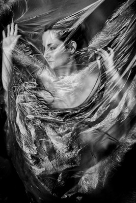 Juliette I / Mode / Beauty / Dance,blackandwhitephotography,womanportrait