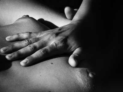 » #2/2 « / Blog-Beitrag von <a href="https://strkng.com/de/fotograf/philippe+hirou/">Fotograf Philippe Hirou</a> / 28.02.2021 08:20 / Nude