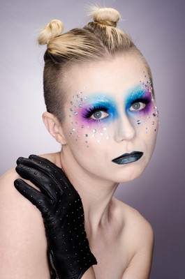 » #3/9 « / Fashion Beauty headshots with Katy / Blog-Beitrag von <a href="https://curtisjoewalker.strkng.com/de/">Fotograf Curtis Joe Walker</a> / 29.06.2021 02:45 / Mode / Beauty / fashion,beauty,makeup,pixie,model