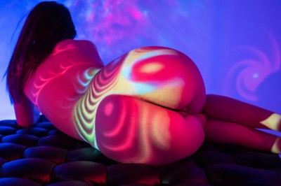 Cosmic Moon / Fine Art / video projection,nude,artnude,ass,butt,brunette,girl,woman,female,model,no face,posing,reclining,sitting