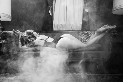 » #4/9 « / Smoking Fetish / Blog post by <a href="https://curtisjoewalker.strkng.com/en/">Photographer Curtis Joe Walker</a> / 2023-03-29 01:13 / Mode / Beauty