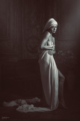 » #6/9 « / Halyna / Blog post by <a href="https://strkng.com/en/photographer/harald+heinrich/">Photographer Harald Heinrich</a> / 2025-01-09 21:34