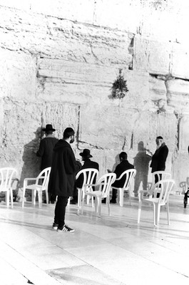 » #4/9 « / my trip to jerusalem / Blog post by <a href="https://strkng.com/en/photographer/eldark+photography/">Photographer ELDARK PHOTOGRAPHY</a> / 2022-01-18 22:52