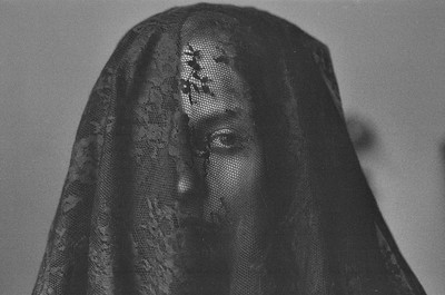 » #3/7 « / Monique / Blog post by <a href="https://strkng.com/en/photographer/eldark+photography/">Photographer ELDARK PHOTOGRAPHY</a> / 2022-03-31 13:35 / Schwarz-weiss