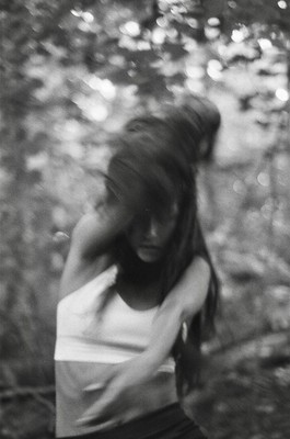 » #4/9 « / Dance / Blog post by <a href="https://strkng.com/en/photographer/eldark+photography/">Photographer ELDARK PHOTOGRAPHY</a> / 2022-09-04 11:13 / Schwarz-weiss