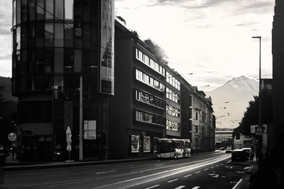 When Streets Stand Still / Street