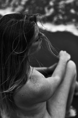 » #2/3 « / A day on the beach - Part1 / Blog post by <a href="https://strkng.com/en/photographer/federico+fiorenzani/">Photographer Federico Fiorenzani</a> / 2023-11-20 14:54 / Nude