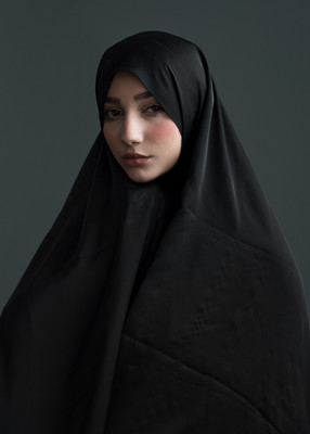 » #2/9 « / The coverage with Maryam / Blog-Beitrag von <a href="https://strkng.com/de/fotograf/siavosh+ejlali/">Fotograf siavosh ejlali</a> / 27.11.2023 13:29