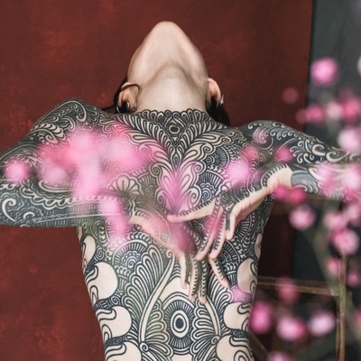 » #6/9 « / Bodyart / Blog post by <a href="https://strkng.com/en/photographer/uwe+trenkner/">Photographer Uwe Trenkner</a> / 2024-08-03 10:43 / Konzeptionell