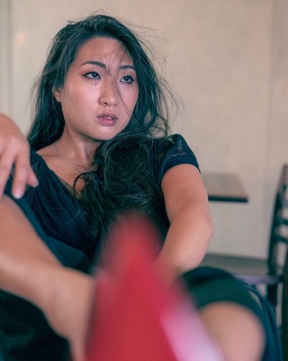 » #1/9 « / Portraits with Minh Ly / Blog-Beitrag von <a href="https://strkng.com/de/fotograf/uwe+trenkner/">Fotograf Uwe Trenkner</a> / 16.11.2024 06:55 / Mode / Beauty