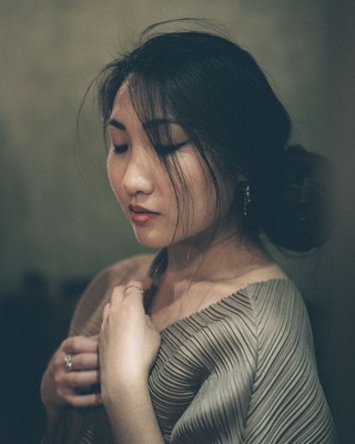 » #9/9 « / Portraits with Minh Ly / Blog-Beitrag von <a href="https://strkng.com/de/fotograf/uwe+trenkner/">Fotograf Uwe Trenkner</a> / 16.11.2024 06:55 / Menschen