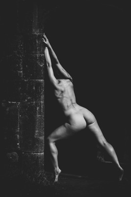 II / Nude / nude,figure,ruin,castle