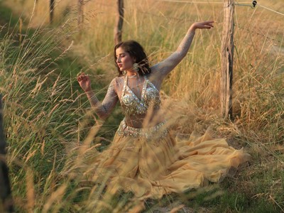 Bodentanz / Stimmungen / Bellydance,Wuppertal,Feld,Feldweg,Sommer