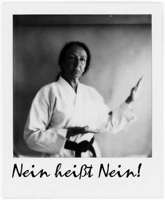 » #4/7 « / Starke Frauen - Polaroid Projekt / Feedback post by <a href="https://strkng.com/en/photographer/matthias+petz+-mp-kunst-/">Photographer Matthias Petz (mp_kunst)</a> / 2023-08-03 14:10 / Menschen