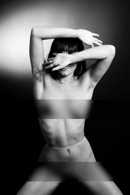 Smile. / Nude  Fotografie von Fotograf Giovanni Pasini ★6 | STRKNG