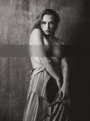 Posed / Portrait  photography by Photographer davalPHOTO ★4 | STRKNG