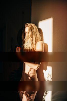 Nude  Fotografie von Fotograf Atreyu Verne ★8 | STRKNG