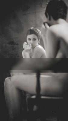 Mirror / Portrait  photography by Photographer achuka ★1 | STRKNG