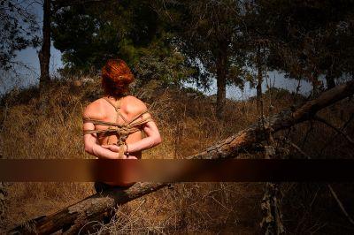 Forest fire / Nude  Fotografie von Fotograf Bent | STRKNG